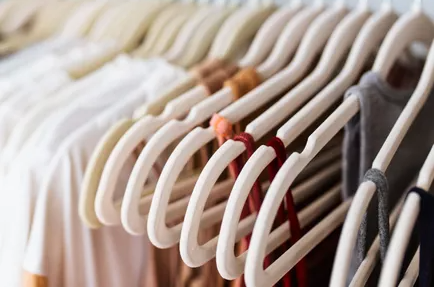 How to Declutter Your Wardrobe and Closet